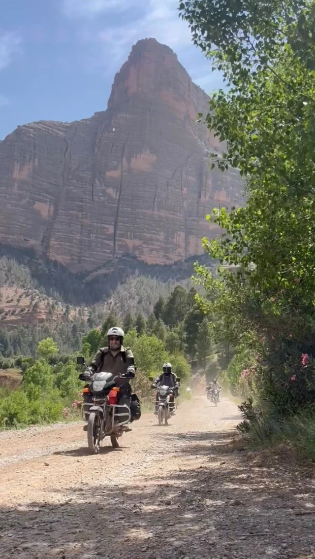 Ride like a local. Explore like never before.

📍 Morocco | 5-Day Guided Motorcycle Tour
✅ Bike, accommodations and support crew included

Tag your travel group and join us [Link in bio 🔗]

Please note, spots are very limited, book yours now.

#fyp#explore#visitmorocco#MotorcycleAdventure#MotorcycleTour#OffRoadAdventure